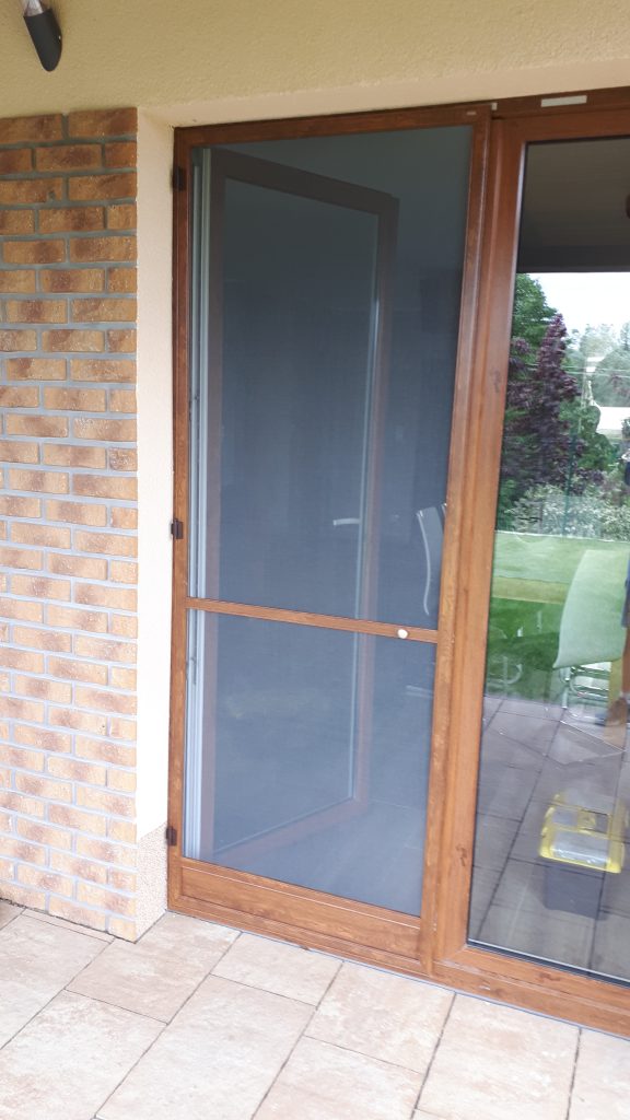 PHU Tomek - Produkcja, sprzedaż i montaż rolet, żaluzji i moskitier